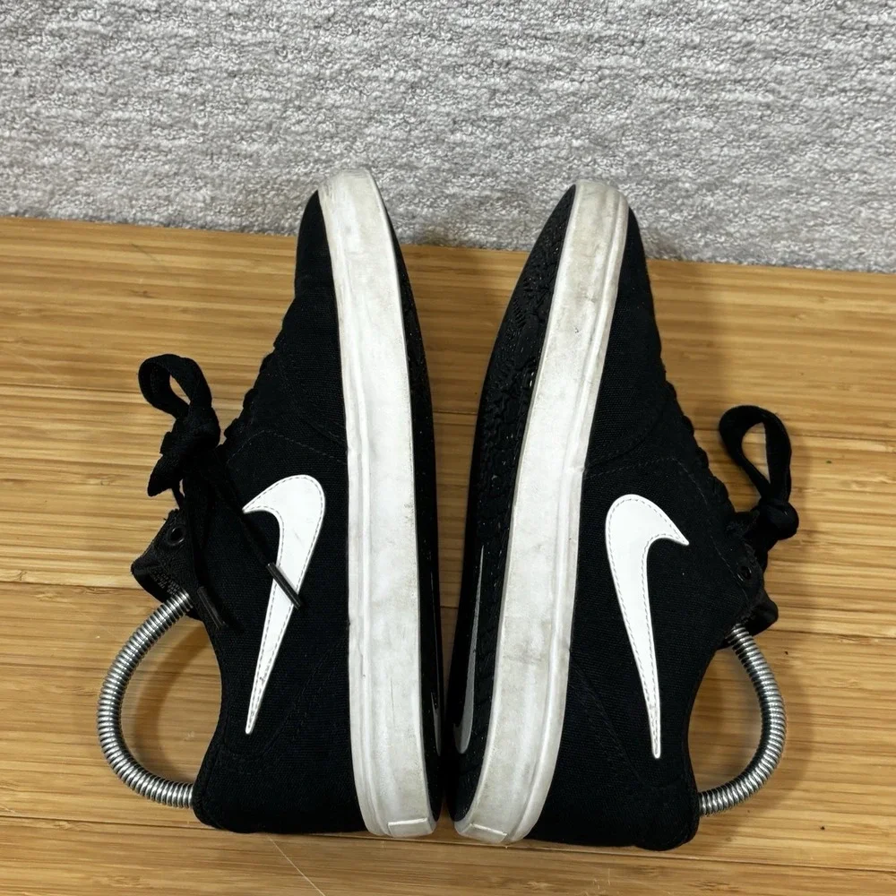 Nike Womens SB Check Solarsoft 921463-010  Sneakers Size 9 Black White canvas